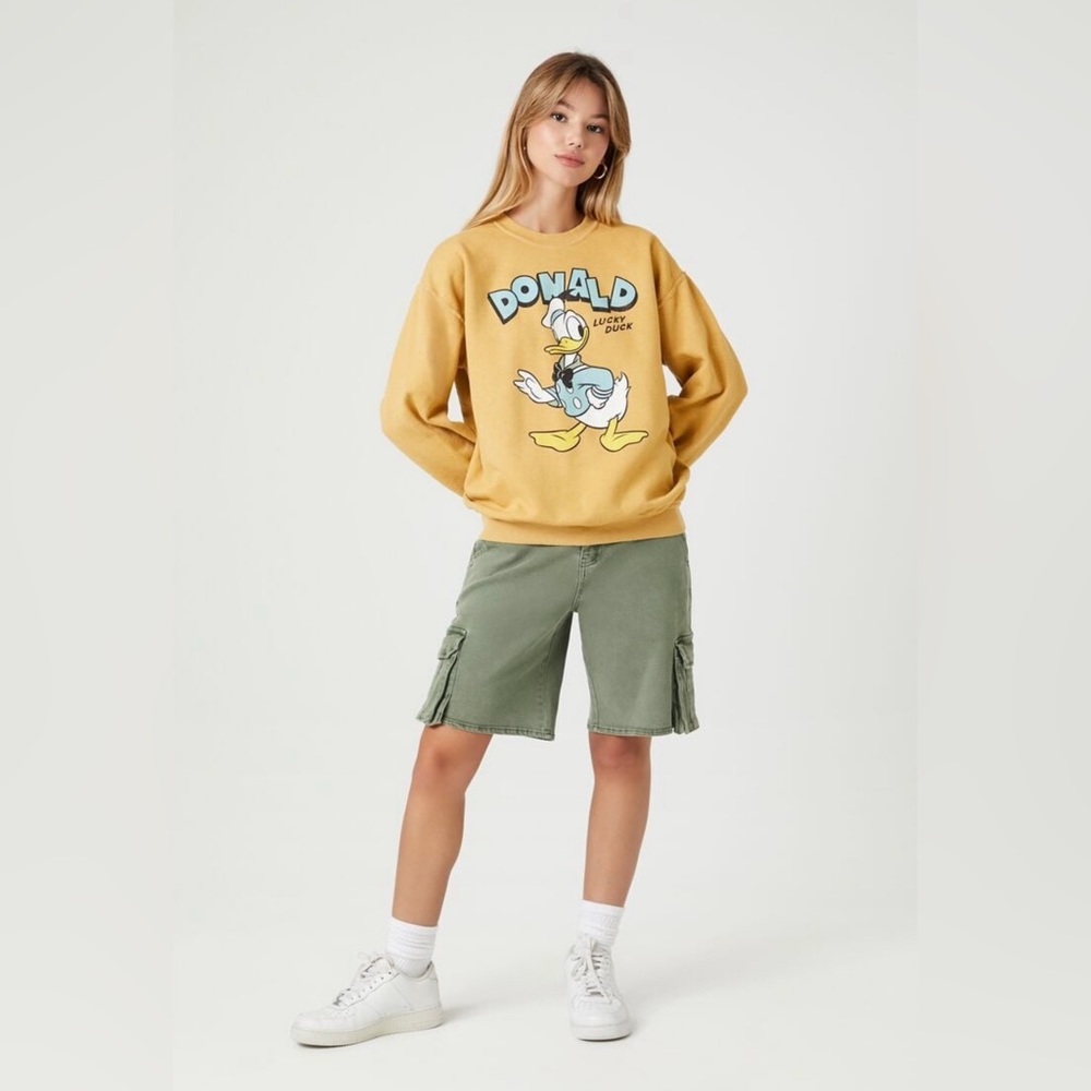 Forever 21 -Donald Duck Graphic Sweatshirt Size -Small - NWT